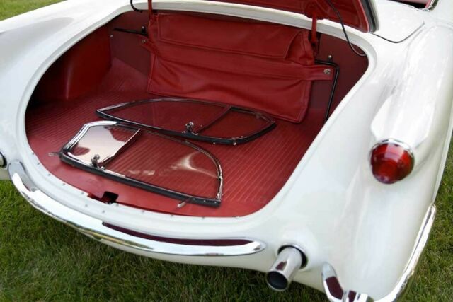 1954 Chevrolet Corvette - photo 11
