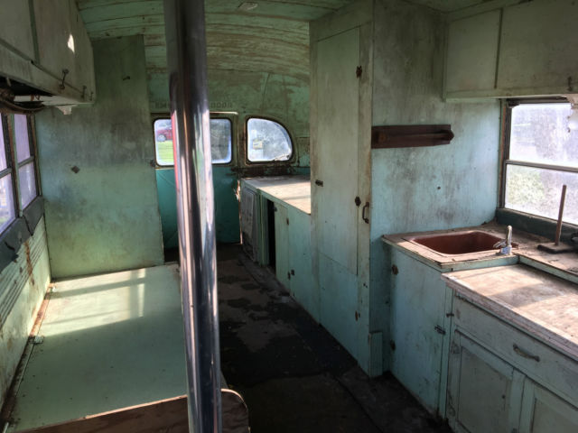 1954 Chevrolet 4500 bus - photo 6