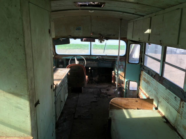 1954 Chevrolet 4500 bus - photo 9