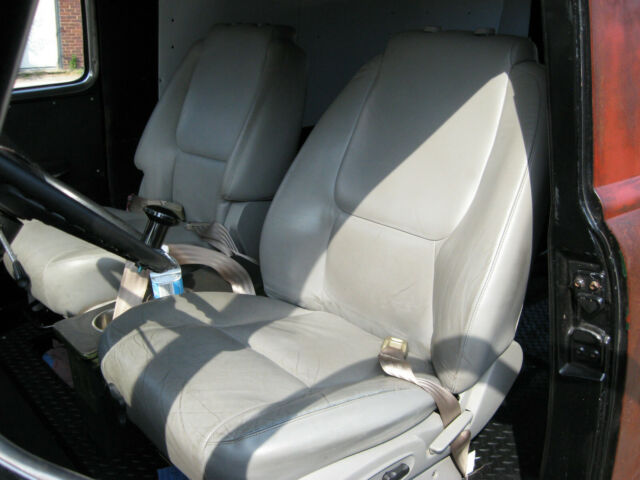 1954 Chevrolet Panel Truck - photo 13