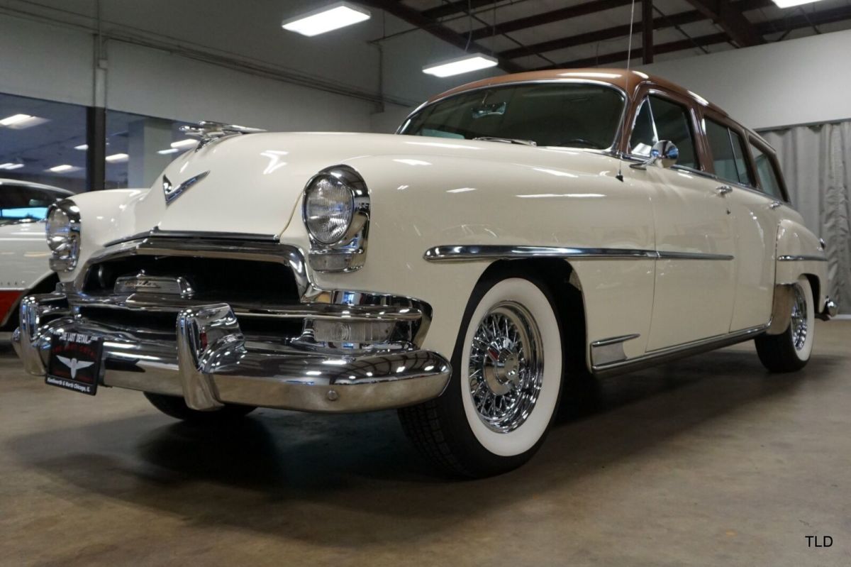 1954 Chrysler New Yorker Town & Country Wagon - photo 8