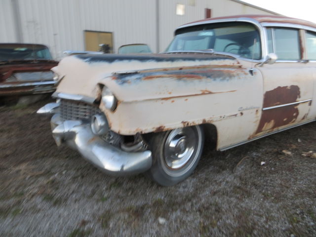 1954 Cadillac Fleetwood Series 62 vert plus Fleet - photo 12