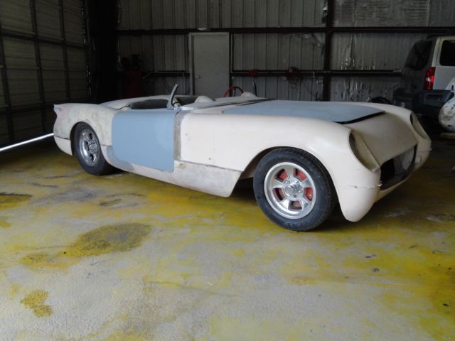 1954 Chevrolet Corvette - photo 2