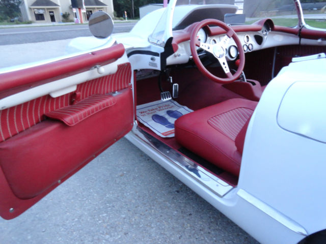 1954 Chevrolet Corvette - photo 11