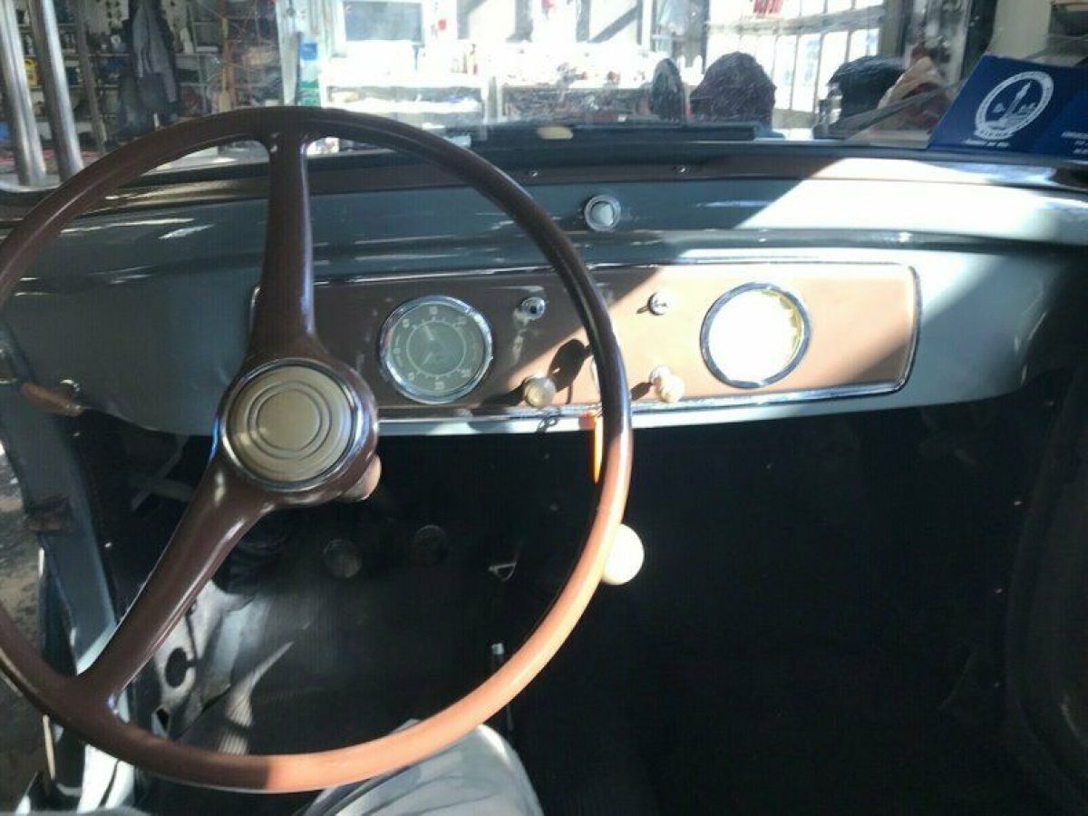 1954 Fiat 500 CLEAN TITLE / EXCELLENT CONDITION /21K ORIGINAL MILES - photo 9