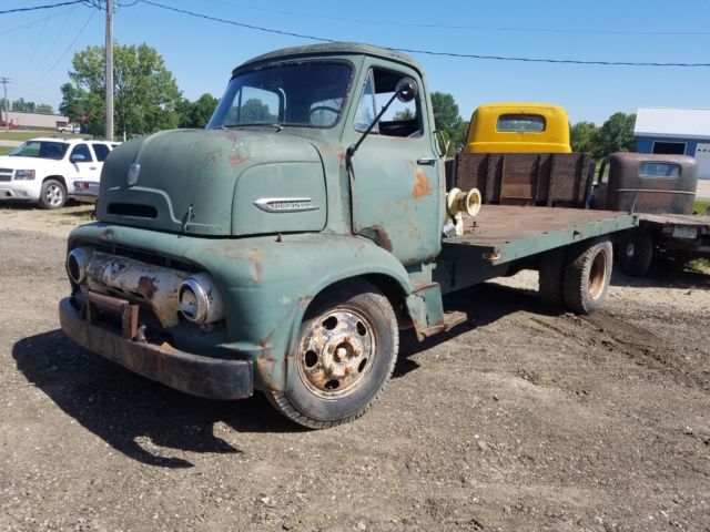 1954 Ford COE Cabover C600 truck Flatbed V8 patina paint farm find barn 1954 Ford Other Pickups