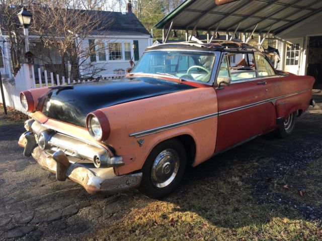 1954 FORD CRESTLINE - photo 2