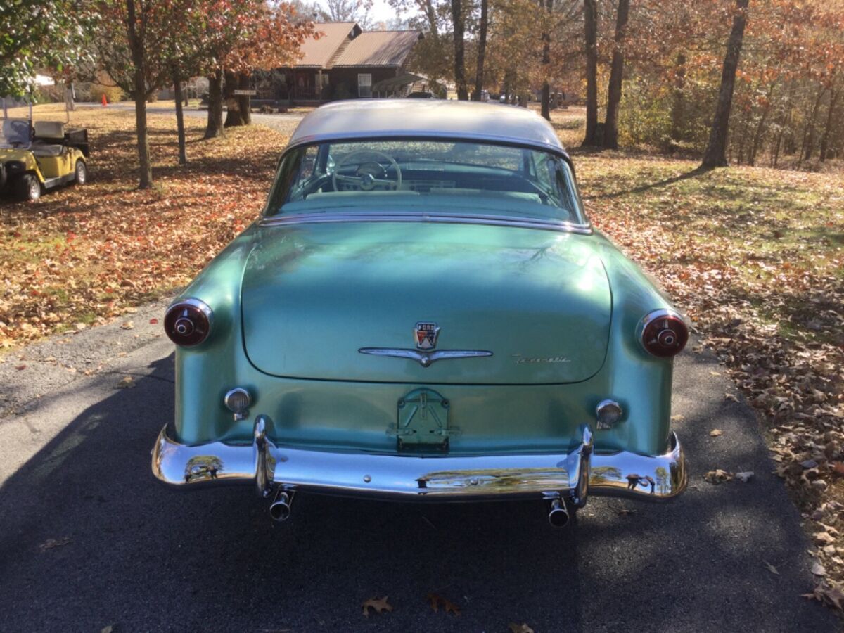 1954 Ford Crestline - photo 6