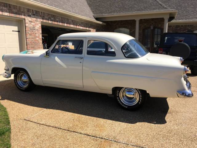 1954 Ford Sedan Base - photo 2