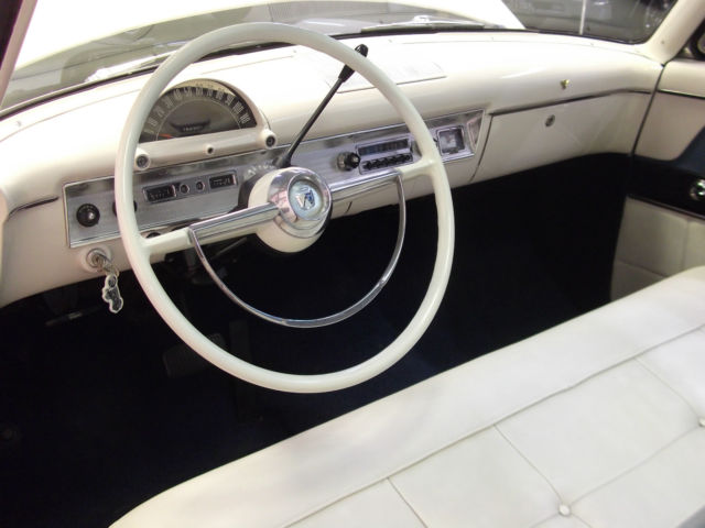 1954 Ford Crestline Skyliner Glass Top - photo 12