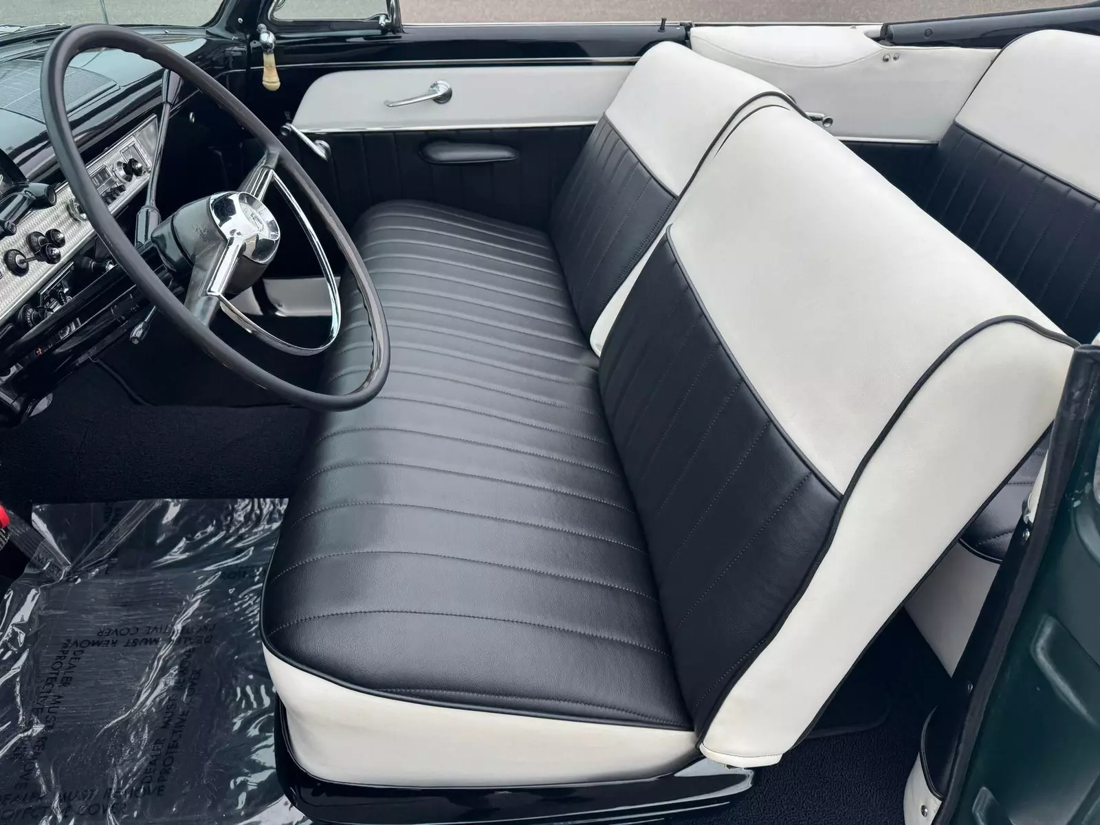 1954 Ford Crestline Sunliner - photo 11