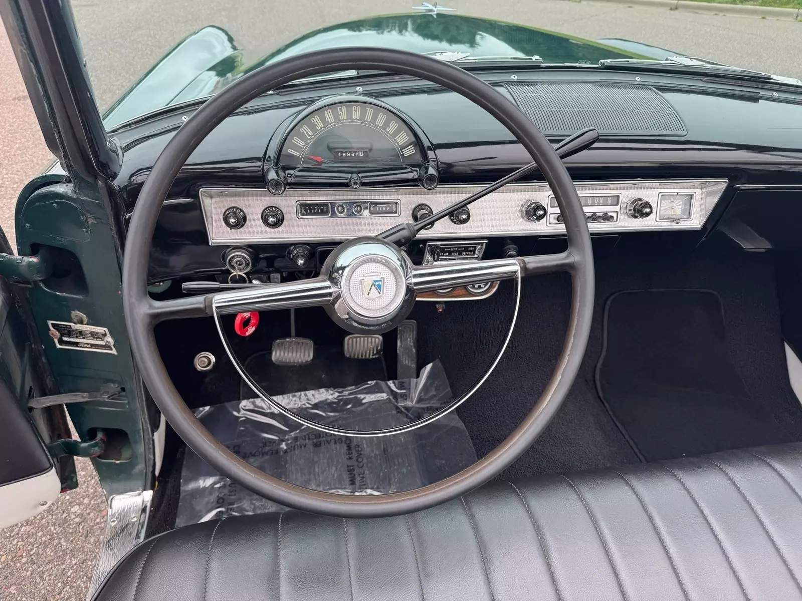 1954 Ford Crestline Sunliner - photo 12