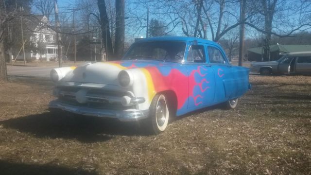 1954 Ford Crestliner Crestline - photo 2