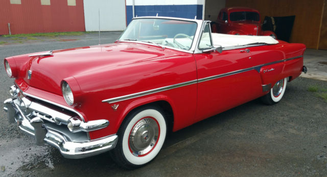 1954 Ford Convertible Sunliner Convertible