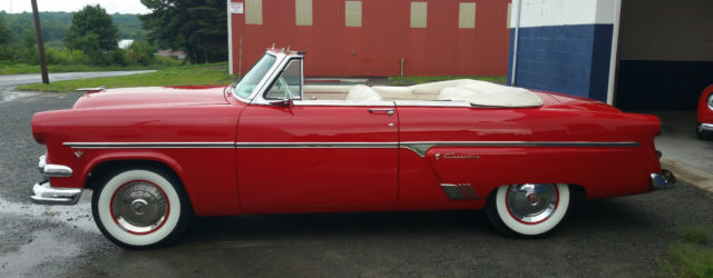 1954 Ford Convertible Sunliner Convertible - photo 2