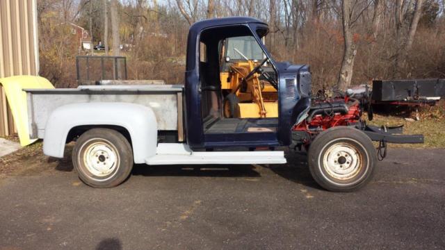 1954 Ford F-100 Custom Cab - photo 2