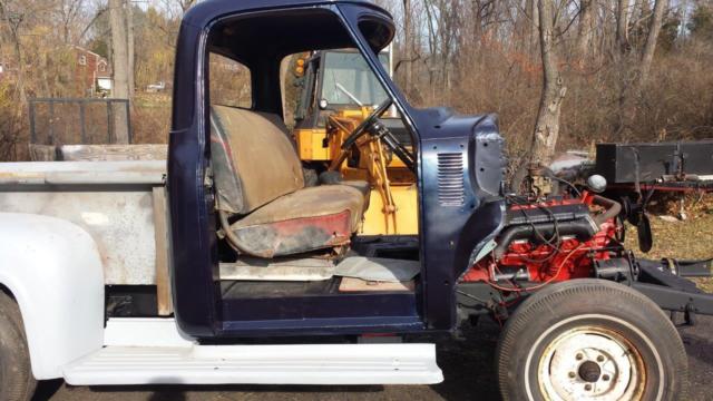 1954 Ford F-100 Custom Cab - photo 3