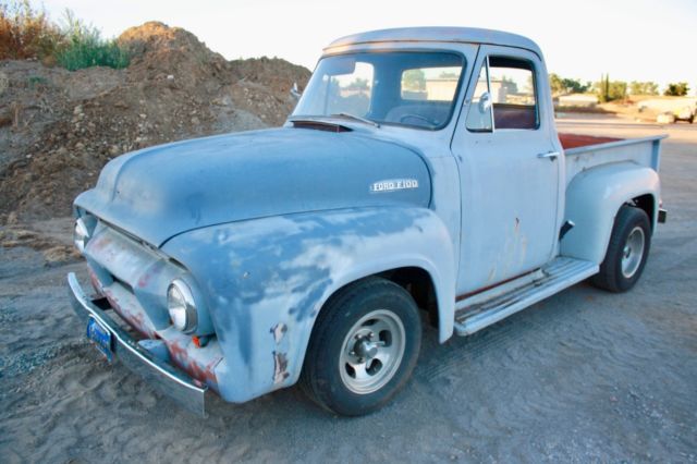 1954 Ford F-100 DeLuxe Cab, V8, Auto, California Truck - photo 2