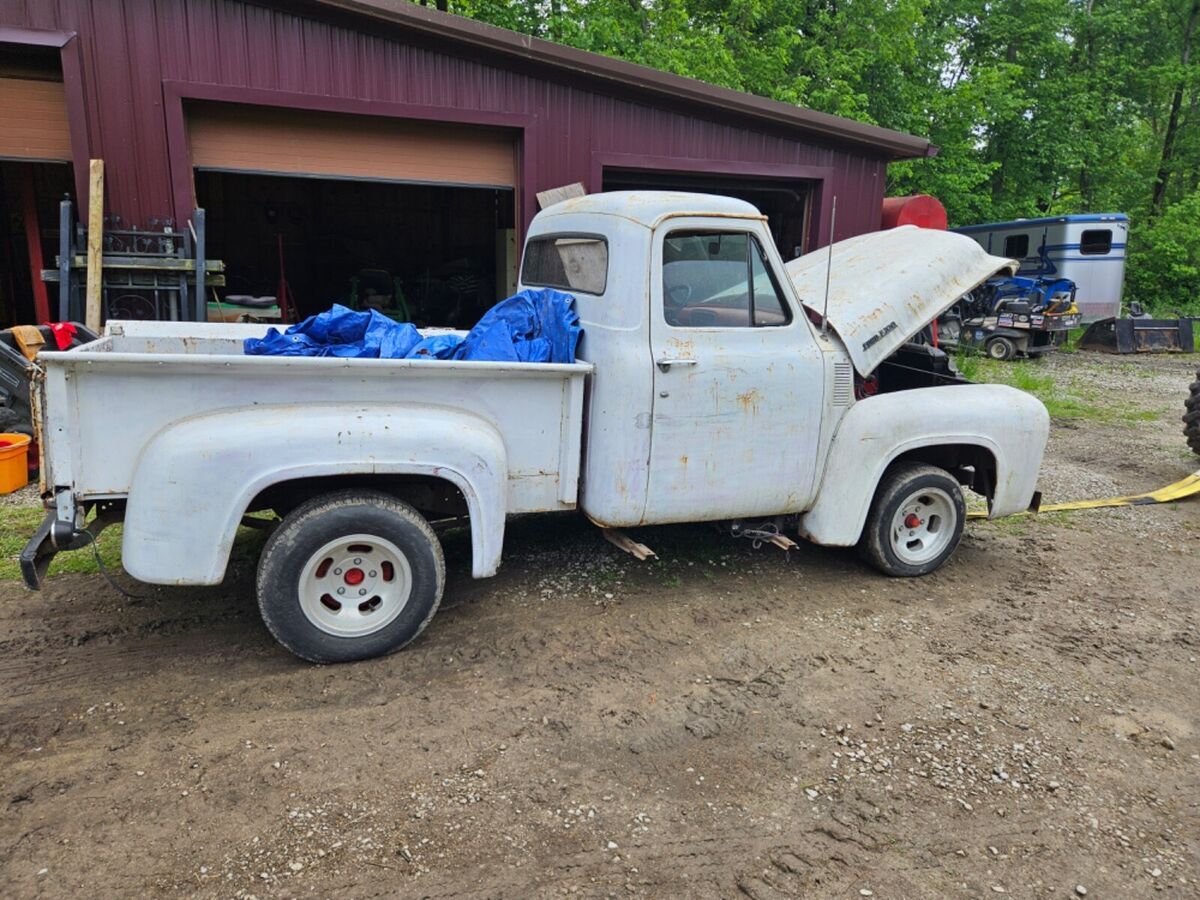 1954 Ford F-100 - photo 2