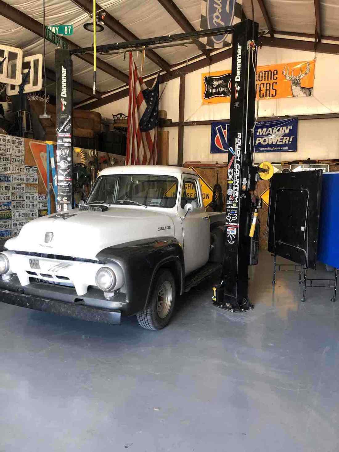 1954 Ford F100 - photo 2