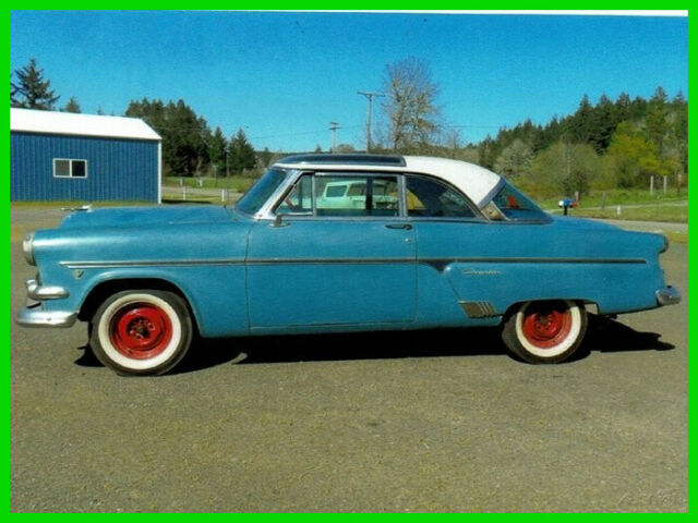 1954 Ford Skyliner Glasstop Rebuilt 312ci V8 & 3-Spd Manual Orig Factory Paint 1954 Ford Skyliner Glasstop
