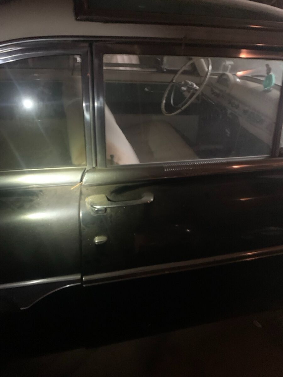 1954 Ford Skyliner - photo 10