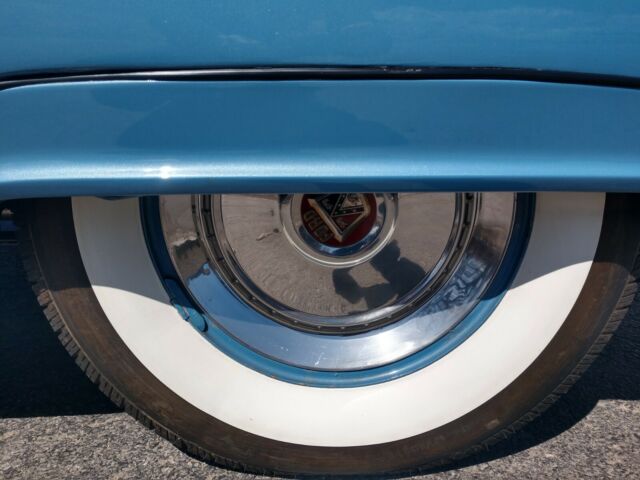 1954 Ford Sunliner Crestline Convertible - photo 7
