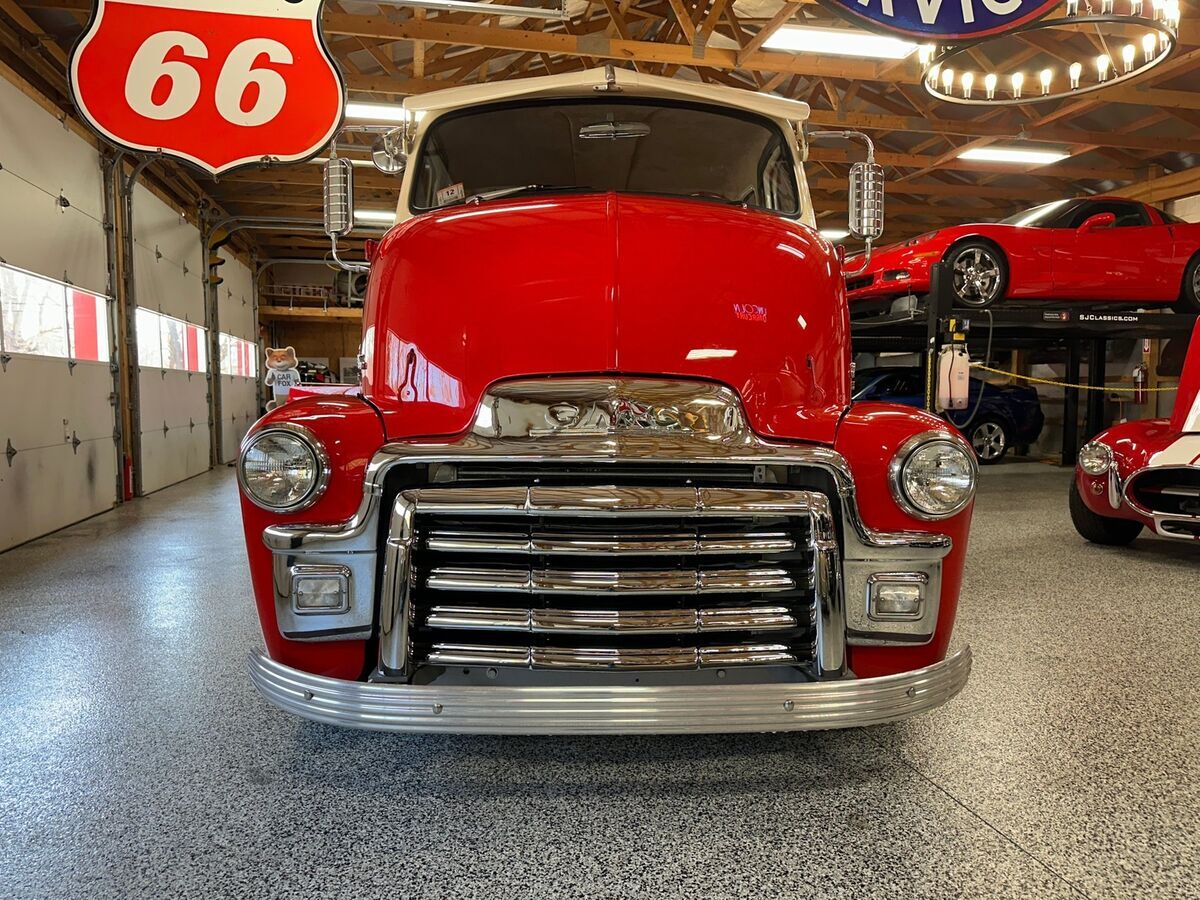 1954 GMC COE Restomod 5.9L Cummins Turbo-Diesel Cab Over - photo 3