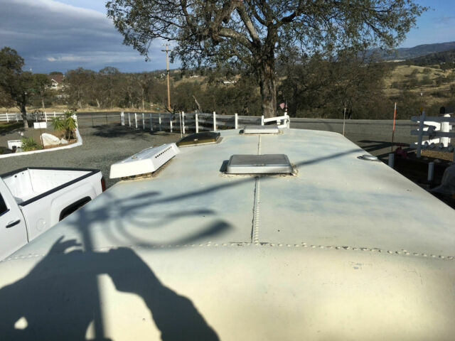 1954 GMC Grumann Step Van - photo 9
