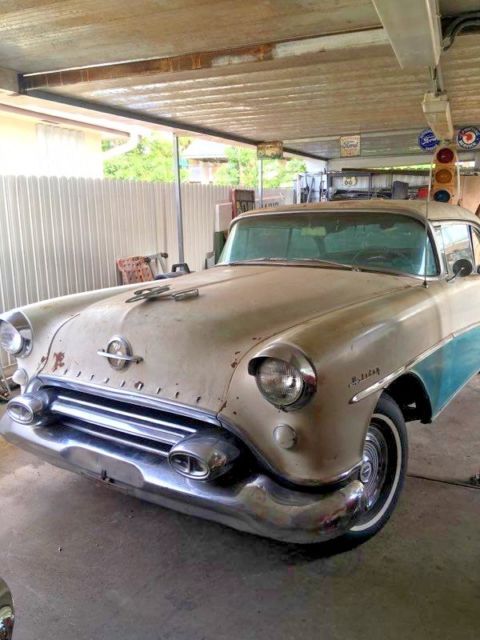 1954 Oldsmobile Ninety-Eight Holiday Coupe - photo 2