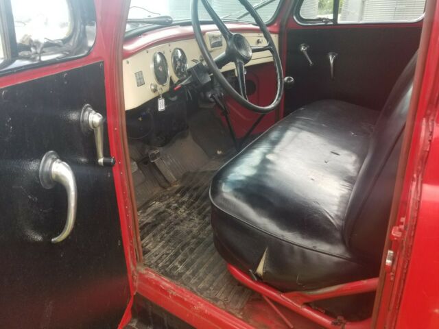 1954 International Harvester r110 - photo 10