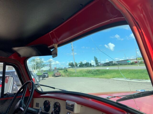 1954 International Harvester R110 - photo 12
