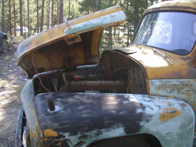1954 International Harvester R120 - photo 10