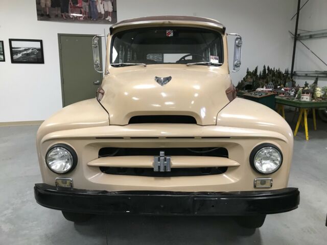 1954 Other Makes Travelall - photo 2