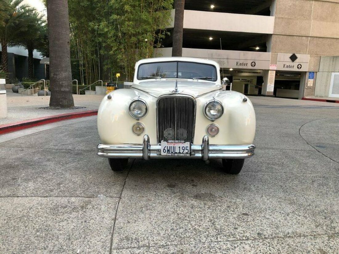 1954 Jaguar Mark VII RESTORED 1954 JAGUAR MARK VII - photo 2