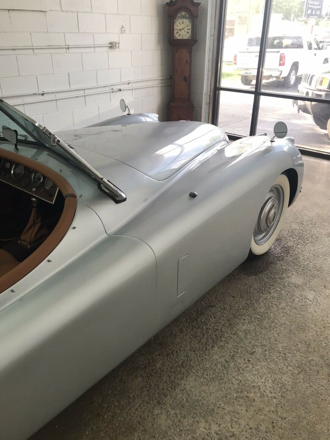 1954 Jaguar XK 120 - photo 5