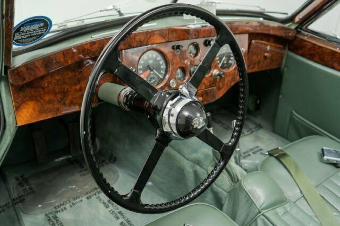 1954 Jaguar XK 120 Drophead Coupe - photo 12