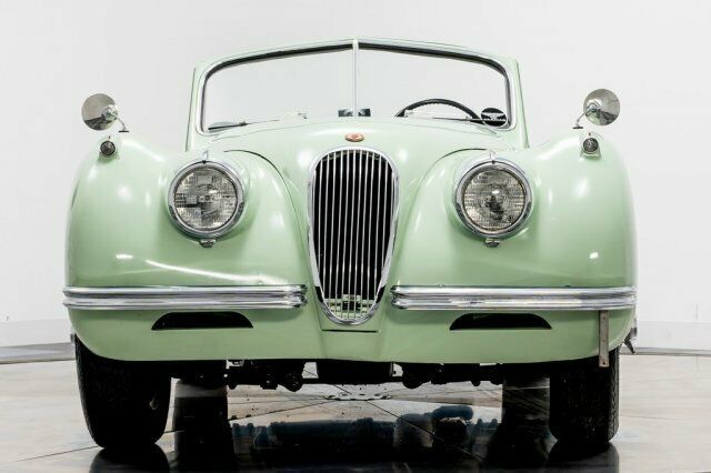1954 Jaguar XK 120 Drophead Coupe - photo 3