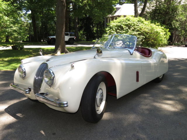 1954 Jaguar XK Convertible - photo 4
