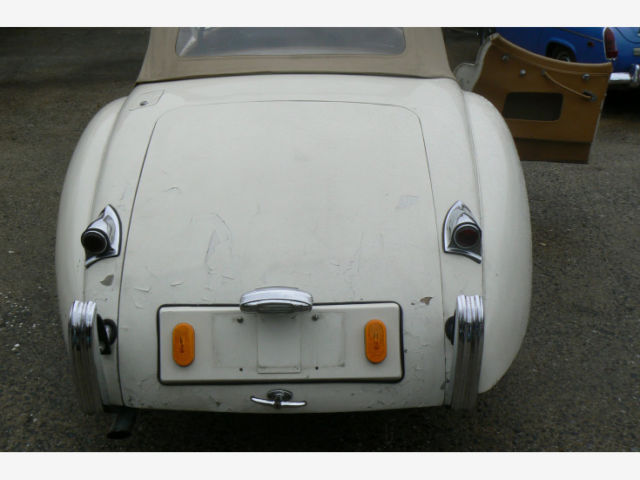 1954 Jaguar XK SE - photo 2