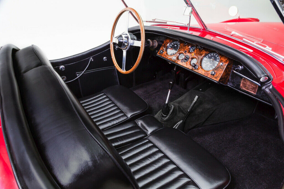 1954 Jaguar XK SE Convertible, Stunning car - photo 6