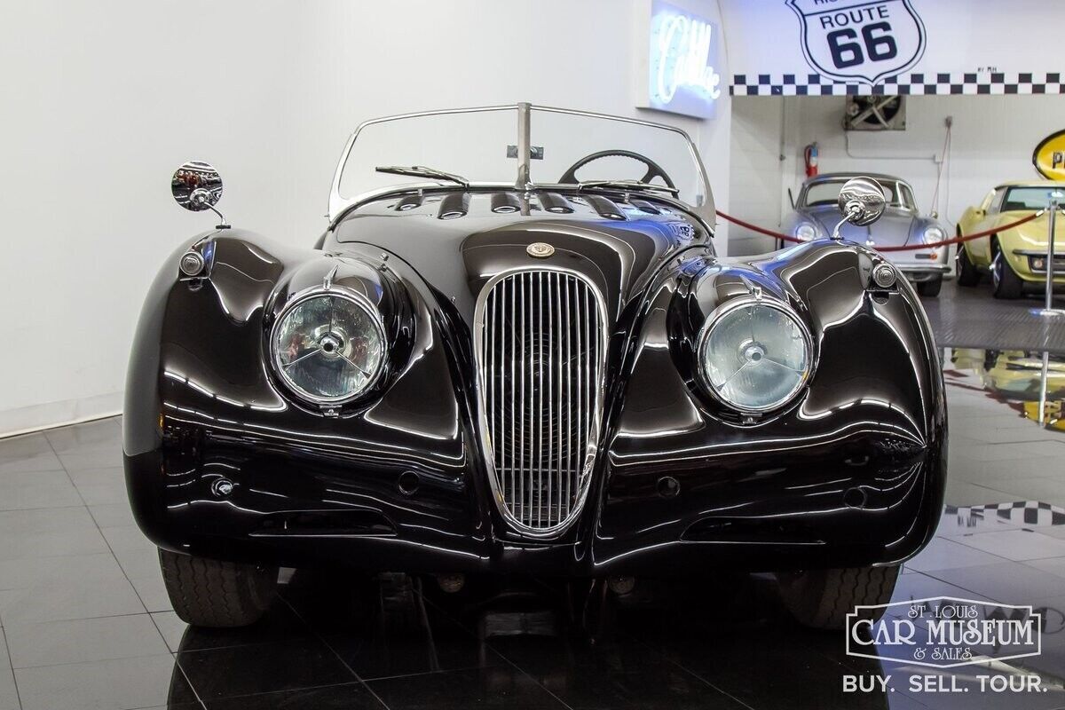 1954 Jaguar XK120 SE Roadster - photo 4