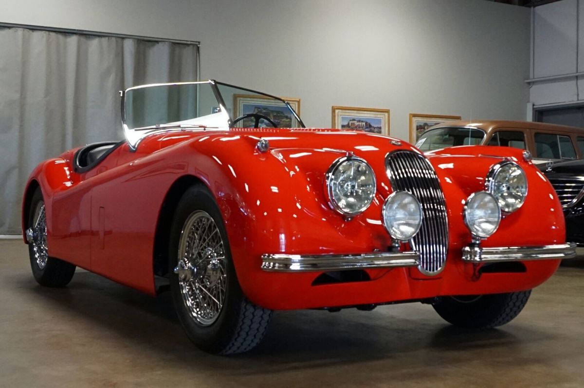 1954 Jaguar XK120 SE Roadster Convertible - photo 3