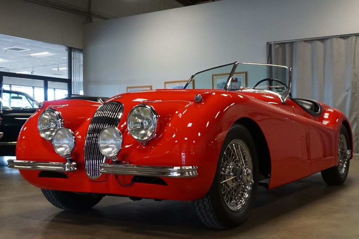 1954 Jaguar XK120 SE Roadster Convertible - photo 8