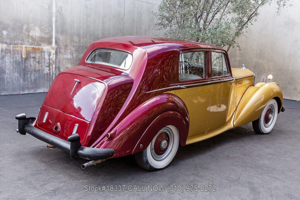 1954 Bentley R-Type Saloon Left-Hand-Drive - photo 5