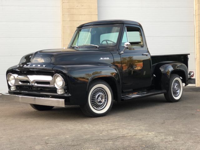 1954 Mercury M100 1954 Mercury m100