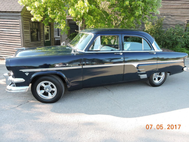 1954 Mercury Niagara - photo 3