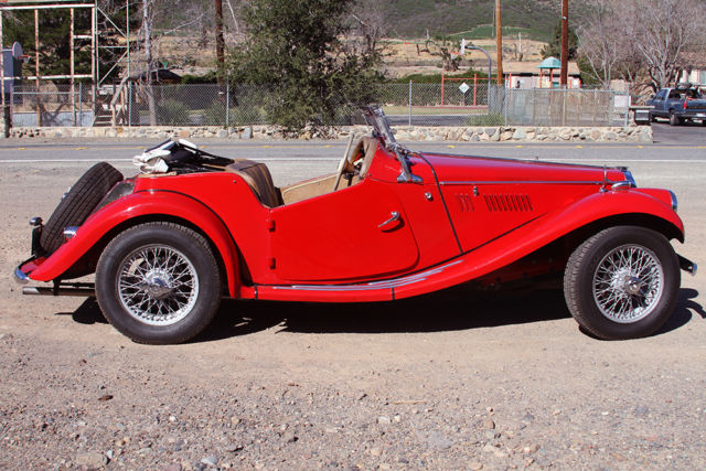 1954 MG TF ROADSTER, WIRE WHEELS, RUNS & LOOKS GREAT! 1954 MG T-Series Convertible