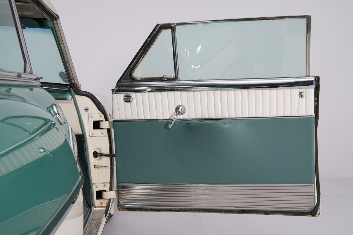 1954 Packard Caribbean - photo 12