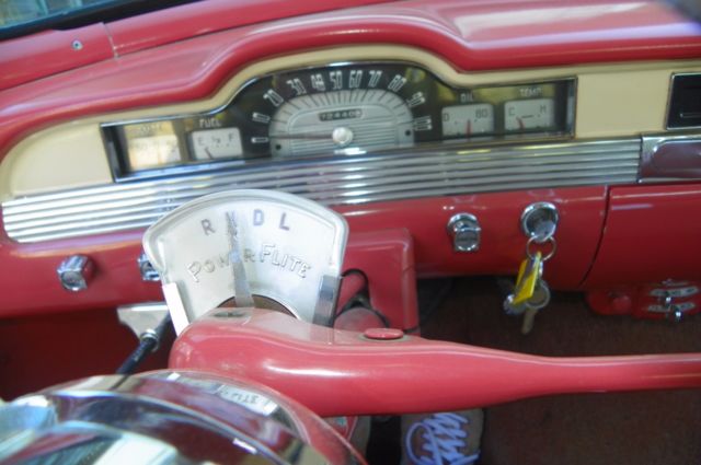1954 Plymouth Belvedere Station Wagon - photo 12